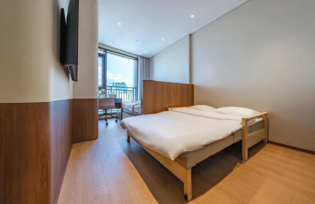Weave Suites - Sunyu Parkside-1
